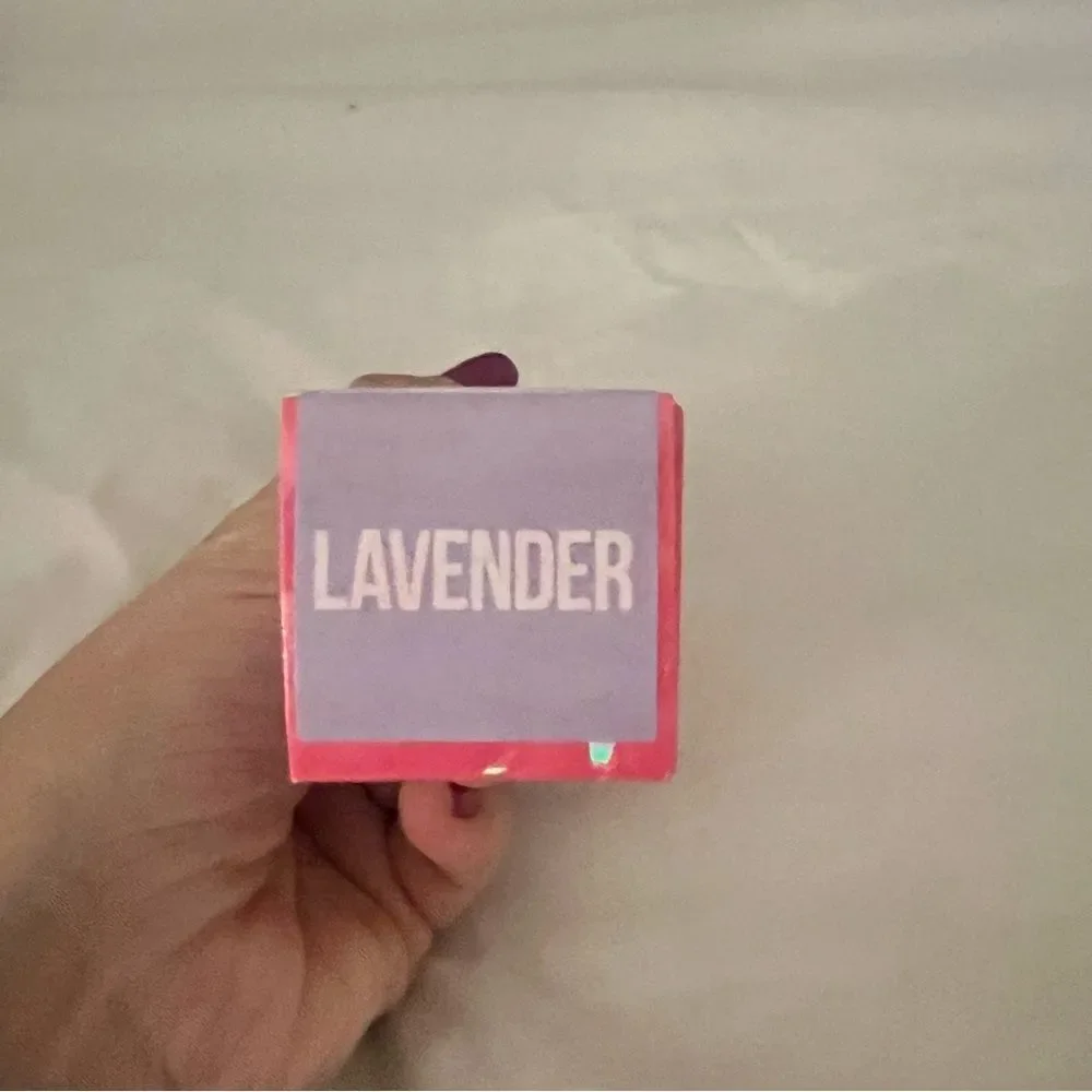 NIB Jeffree Star Magic Star‎ Lavender concealer
